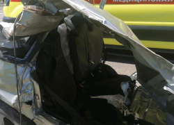 Погибла врач из Волжского вместе с мужем и сыном-младенцем: подробности страшного ДТП под Волгоградом