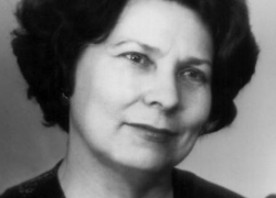 Умерла одна из старейших волгоградских поэтесс Анна Тарасова