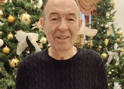 Первый мэр Волгограда Юрий Чехов поздравляет с Новым 2026 годом