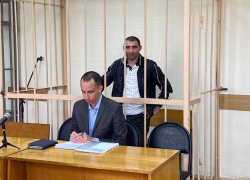 Лица не прячет: изрезавшего волжанку кикбоксера оставили в СИЗО