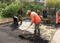 Дворы Волгограда реконструируют