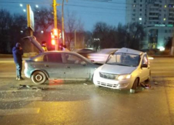 Смачное дрифт-ДТП в Волгограде попало на видео 