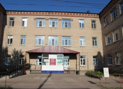 Под Волгоградом пенсионера нашли повешенным у поликлиники: подробности