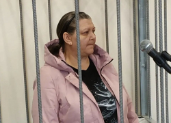 Закапывала тела пенсионеров во дворе и тратила их деньги: волгоградку осудили за жуткую схему