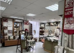 Магазин, в который ходят как в музей, продают в центре Волгограда