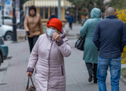  В Волгоградской области за день более 420 человек заразились COVID-19