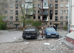 Появились кадры момента взрыва в жилом доме на Титова в Волгограде 