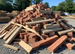 Вонь от подгнившего капремонта в волгоградском хуторе докатилась до Бастрыкина