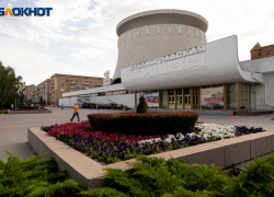 В Волгограде налетчик разбил стекло в музее-панораме «Сталинградская битва»