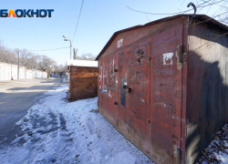 Труп 35-летнего мужчины нашли в гараже под Волгоградом