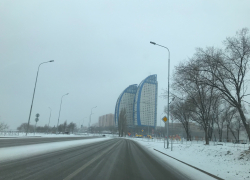 Снегом завалило федеральные трассы в Волгоградской области