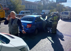 Беременная водитель экстренно госпитализирована в Волгограде