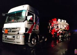 Волгоградская трасса перекрыта из-за разлива нефти: видео 