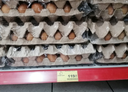Гречка и яйца по 100 рублей: в Волгограде подорожали продукты перед Новым годом