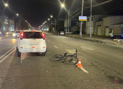 Иномарка сбила 10-летнего школьника на "зебре" в Волгограде 