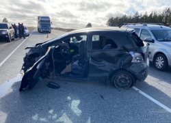 Москвич на Mazda устроил ДТП на волгоградской трассе: есть раненый 