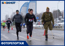 «Сколько стоит фото с ветераном?»: как в Сталинграде прошёл 75-й пробег за деньги для 200 избранных