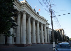 Все поликлиники и ФАПы Волгоградской области отдали под лечение больных COVID-19