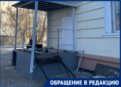 Волгоградцы из «круглого» дома , куда привозили Паулюса, пожаловались на варварскую переделку ради «Магнита»