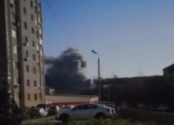 В Волгограде горит "Красный Октябрь"