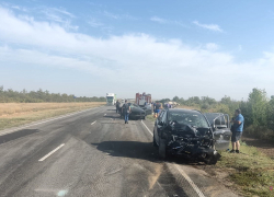 Человек погиб, шестеро пострадали в ДТП под Волгоградом 