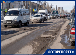 Два бюджетных млрд пролетели мимо дырявой Ангарской в Волгограде: здесь бьются машины и кричат водители 