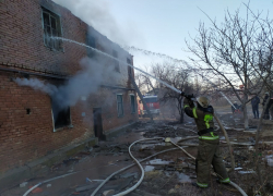 Волгоградец спасся из горящей пятиэтажки