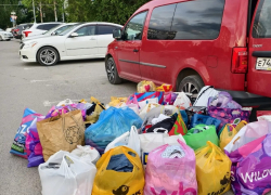 Волгоградцы атаковали волонтеров старыми вещами