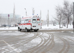 Водитель маршрутки спровоцировал столкновение с автобусом на западе Волгограда