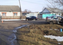 Два человека пострадали в столкновении двух авто «Лада Гранта» под Волгоградом 