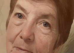 Женщина с коричневой сумкой и каштановыми волосами пропала под Волгоградом