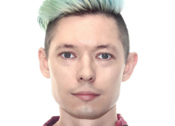 В Москве закрасили дискредитирующий стрит-арт волгоградского художника 