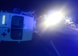 Вылетевшая на встречку «скорая» устроила тройное ДТП под Волгоградом