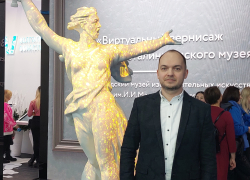 12 часов на волгоградской выставке на ВДНХ: толпы ВИПов, отмена показа "Сады Придонья" и золотая "Родина-мать"