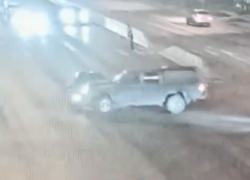 17-летний волгоградец разнес в ДТП машину, девушка в больнице: видео