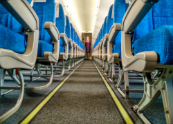 Самолет из Волгограда произвел аварийную посадку в Москве 