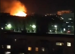 Масштабный пожар потушили на территории комбината благоустройства под Волгоградом 