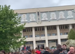 В Волгограде эвакуировали университет и ж/д вокзал из-за угрозы взрыва