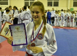 15-летней чемпионке Европы по тхэквондо волгоградцы за несколько часов собрали в интернете деньги на соревнования