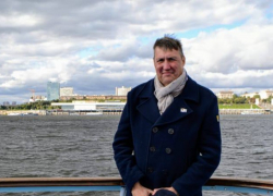 Безликими особями назвал власть имущих депутат волгоградской облдумы