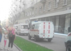 Пожар вспыхнул на Аллее Героев в центре Волгограда