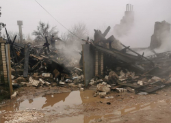 Под завалами дома после взрыва газа погибла 15-летняя волгоградка