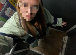 Упавшая с крыши 12-летняя волгоградка умерла вслед за подругой