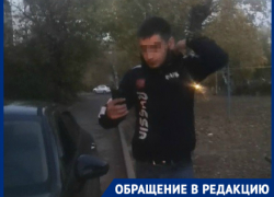 Парень с «блатными» номерами на иномарке устроил авторазборку с девушкой во дворе Волгограда