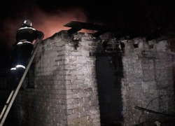 Мужчина сгорел в доме в селе Волгоградской области