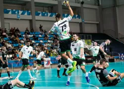 «Каустик» начал чемпионат с сенсационной победы в Саратове 