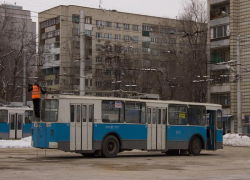 Для волгоградских троллейбусов покупают запчасти на 3 млн рублей