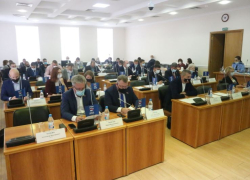 Расчет на подачку Москвы: бюджет Волгограда на 2021 год прокомментировали эксперты 