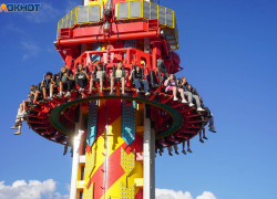 Экстремальные аттракционы заработали в центре Волгограда 