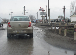 Женщина погибла под колесами поезда в Волгоградской области